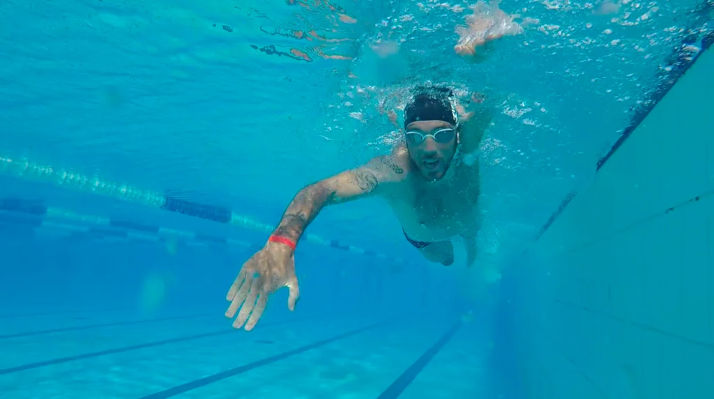 Schwimmanalyse Niclas Bock Stephen Bibow