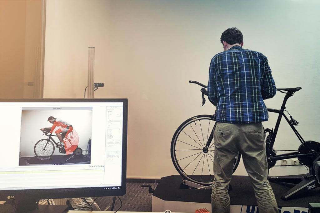 Daniel beim Bikefitting für den Triathlon