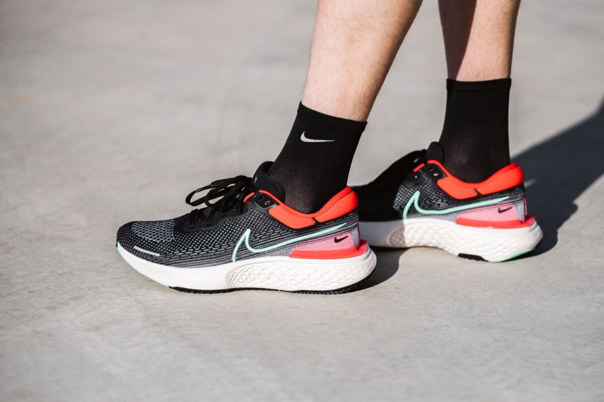 zoom x invincible run flyknit